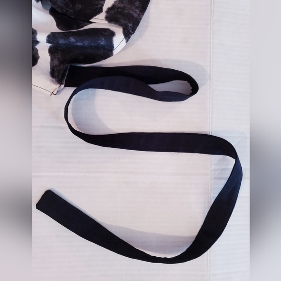 Cow print apron - Picture 9 of 9